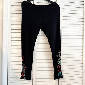 Johnny Was Embroidered Leggings M